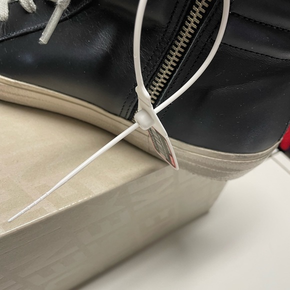 Golden goose slides size 41. New with tag. - Picture 7 of 7